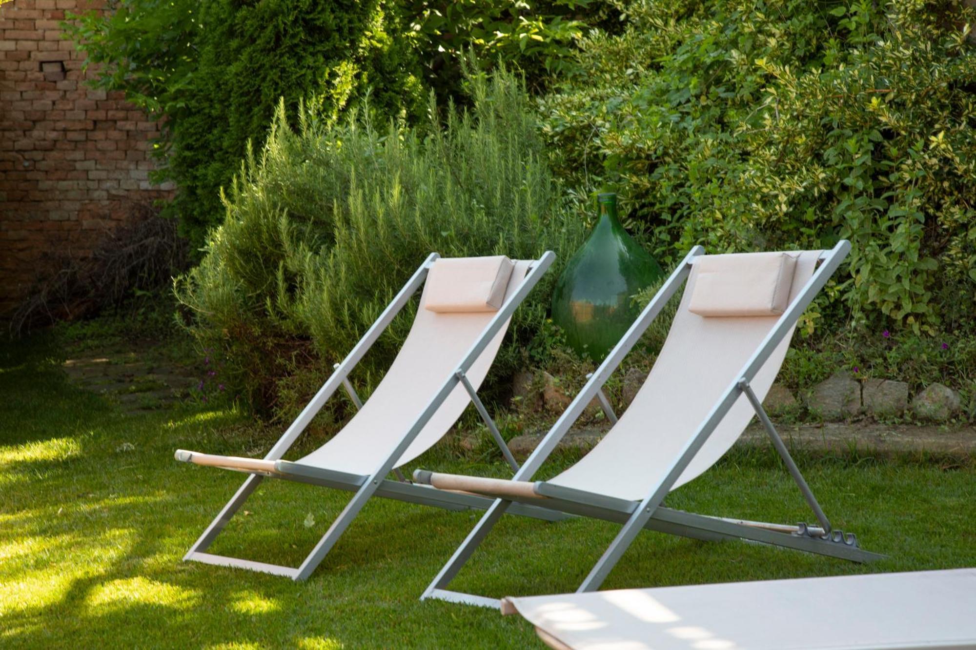 Casa Graziella- Appartamenti Vacanze Portacomaro Kültér fotó